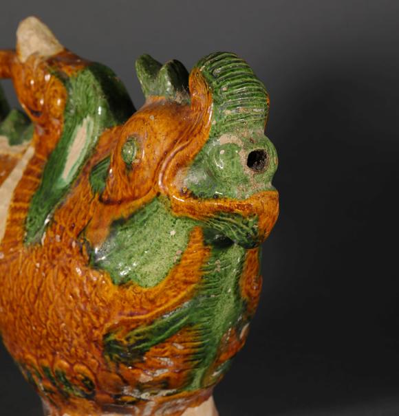 colored fish dragon holding vase from liao 辽代三彩鱼化龙执壶