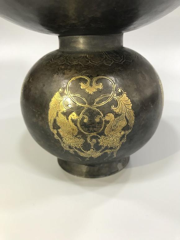 tang dynasty silver gilt vessel 唐代银鎏金渣斗