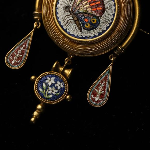 Horizontal Enchère Victorian Italian Gold Micro Mosaic Convertible Brooch Pendant
