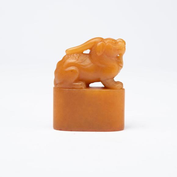 千峰會(huì)清 獨(dú)角瑞獸田黃印