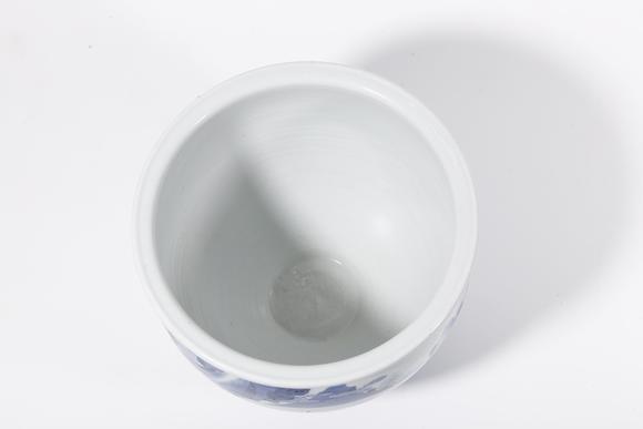 弘楊株式會(huì)社青花獸紋缸