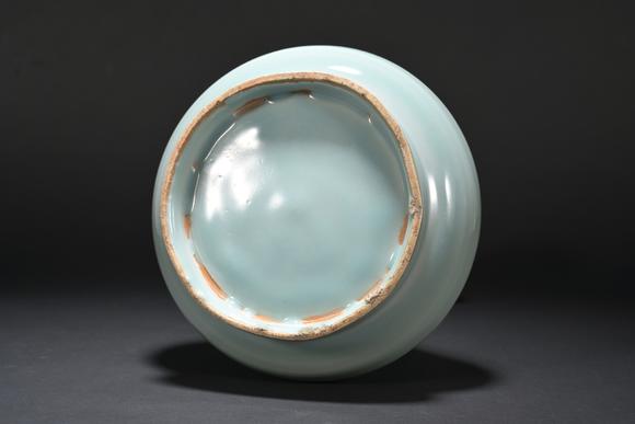 三杉美術(shù)宋 龍泉弦紋瓶子