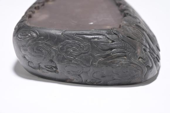 三杉美術(shù)雲(yún)龍紋端硯