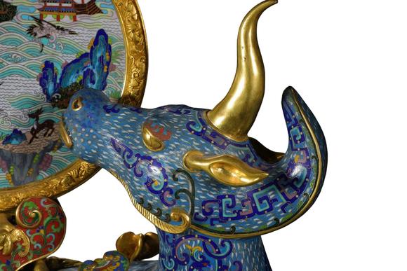 蘭亭古美術(shù)オークション清 銅景泰藍(lán)掐絲琺瑯犀牛望月插屏 一對(duì)