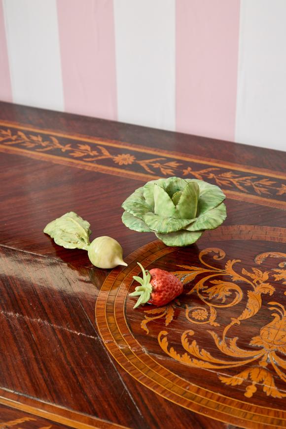 Duke's Auctions Lot 29 A CERAMIC CABBAGE BY LADY ANNE GORDON  Highlight