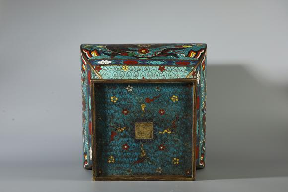 SEAVIEW AUCTIONS PTY LTDA Cloisonne Enamel Square Vase with Twin Elephant Handles and Dragon Motifs, China, 18th CE