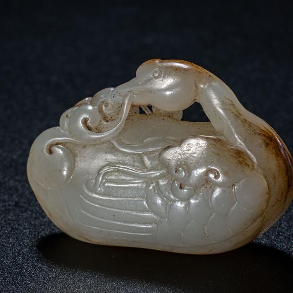 大阪國際明 白玉雕刻鳥