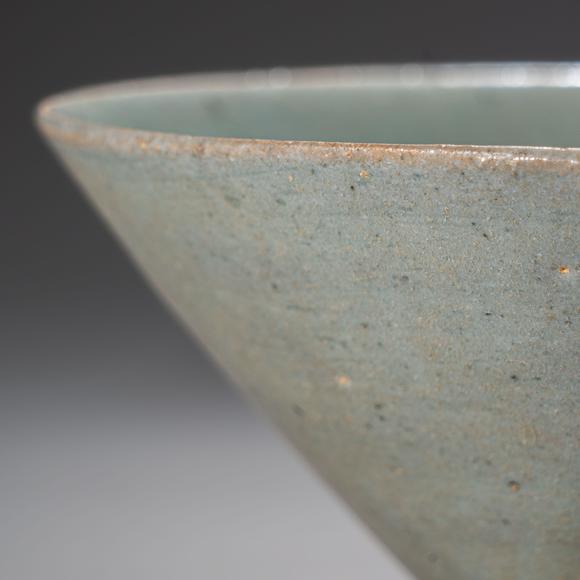 大阪國(guó)際高麗青磁魚(yú)文茶盞