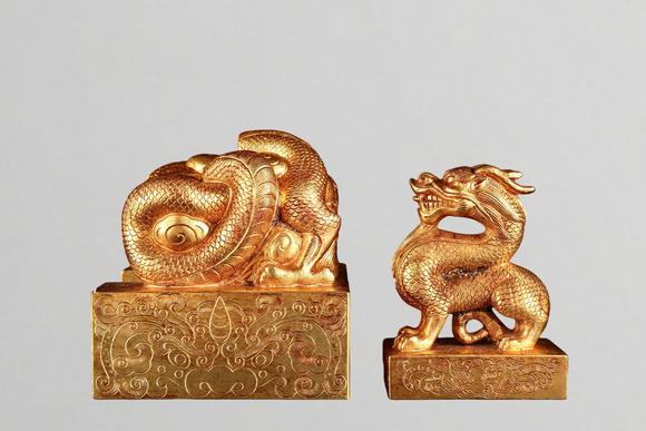 東京蕓術(shù)清代 銅鎏金母子組合印