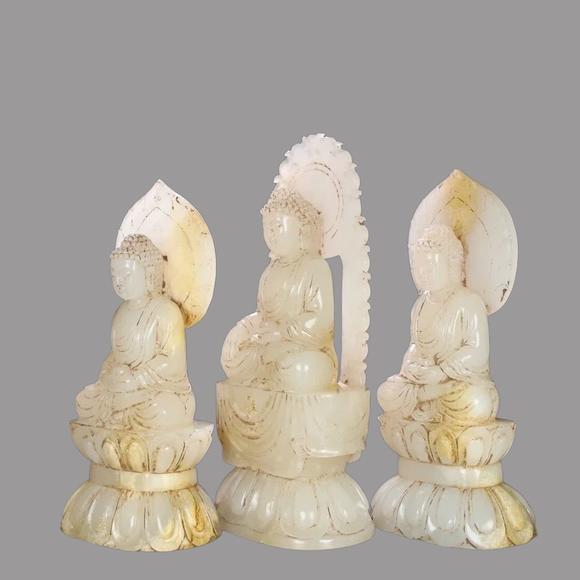東京蕓術(shù)明 和田玉三佛