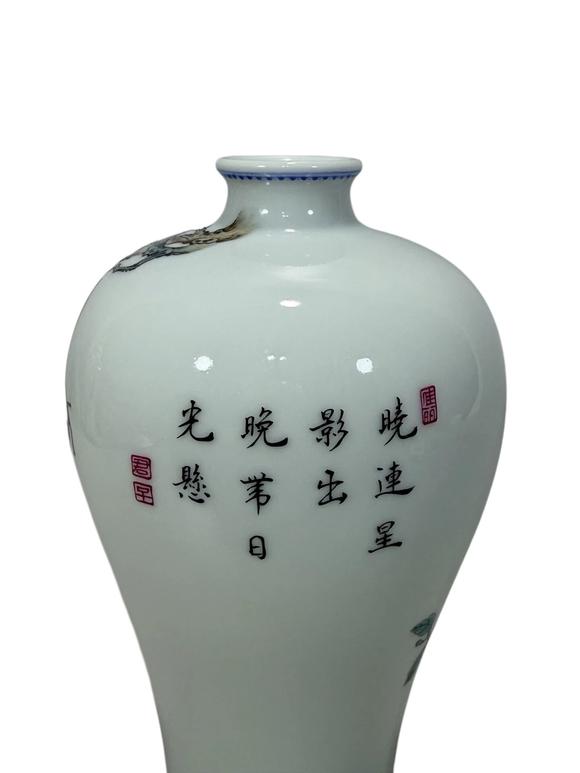東京蕓術(shù)大清雍正 事事如意花鳥題詩(shī)梅瓶