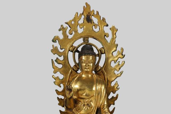 東京蕓術(shù)明 銅胎鎏金釋迦牟尼佛坐像