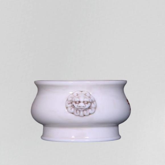 東京蕓術(shù)德化瓷雙獅耳爐