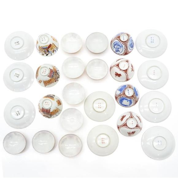 Castle AuctionDiverse Lot of 19th Century Japanese Porcelain
