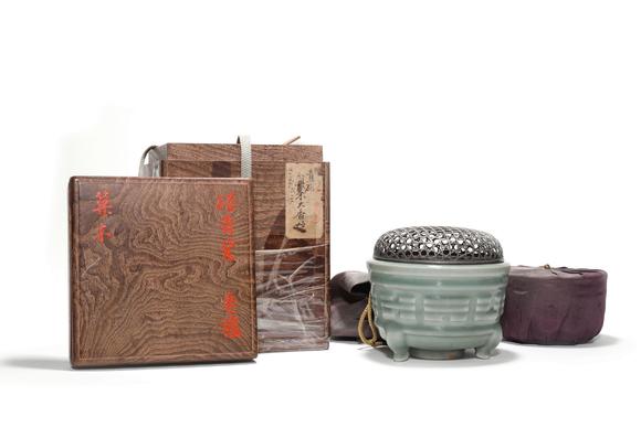 Castle AuctionA Longquan Celadon Trigram Censer with Silver Wire Mesh Cover, 13th–14th C Pr.