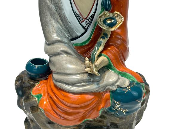 Castle AuctionA Chinese rare pocelain Buddha, Republic Pr.