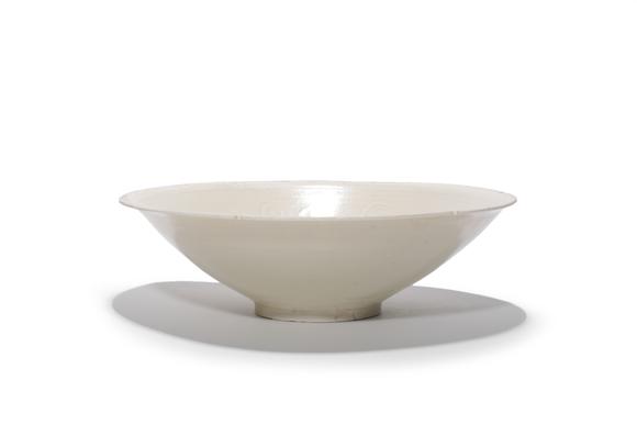 Castle AuctionA Ding Kiln White Glaze Bowl, 10th–12th C Pr.