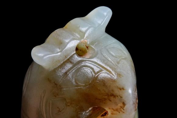 Castle AuctionA Jade ornament, 2th- 12th Pr.