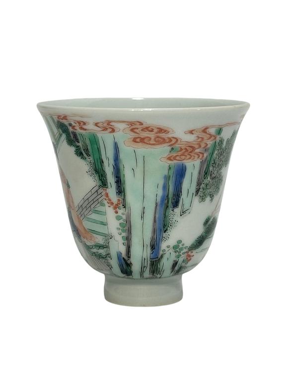 Castle AuctionA Chinese Famille Verte cup, Kang Xi Pr. 