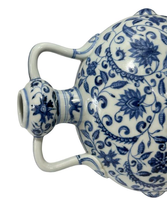 Castle AuctionA Chinese Blue and white moonflask vase,  Ming Dynasty Pr. 