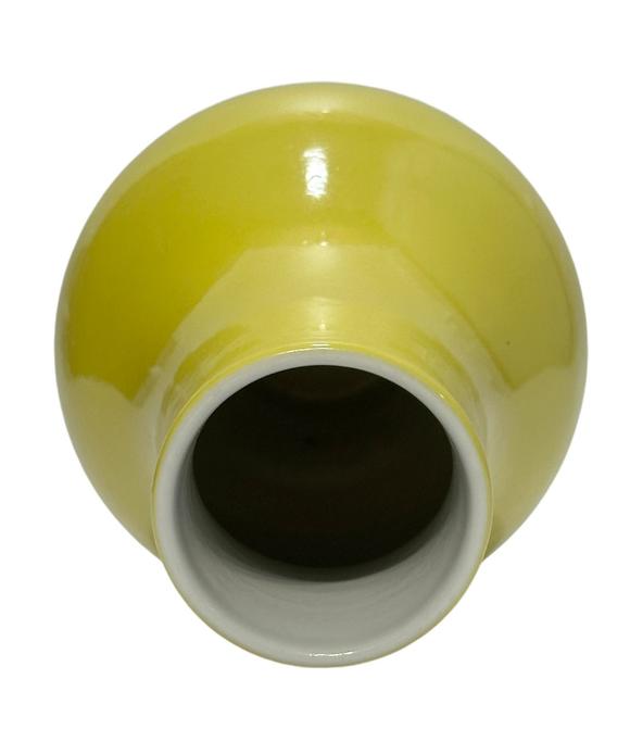 Castle AuctionA Chinese Yellow-glazed vase, YongZheng Pr. 
