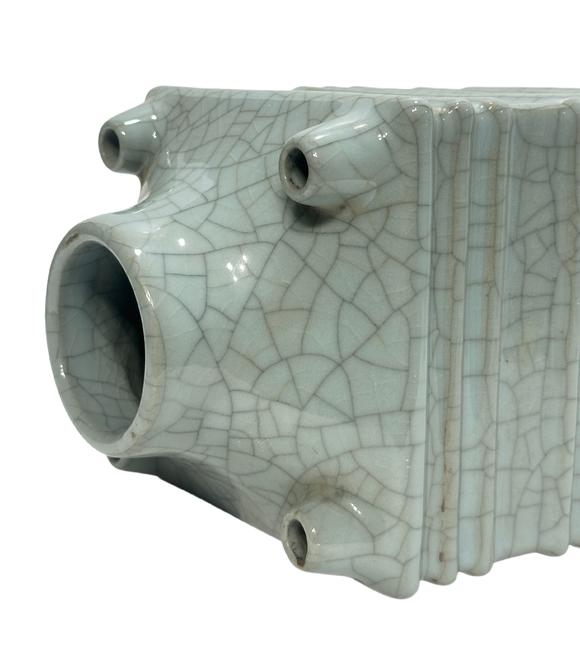 Castle AuctionA Chinese guan ware vase, YongZheng Pr. 
