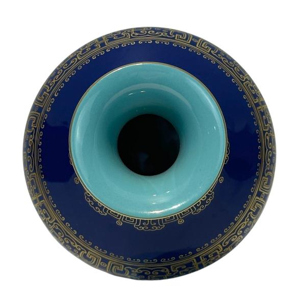 Castle AuctionA Chinese blue ground vase with gilt dragon pattern, Qian Long Pr. 