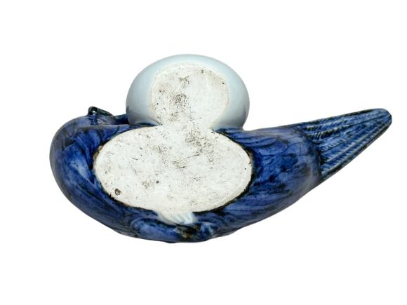 Castle AuctionA miniature Blue and white bird-feeding jar, Ming Dynasty Pr. 