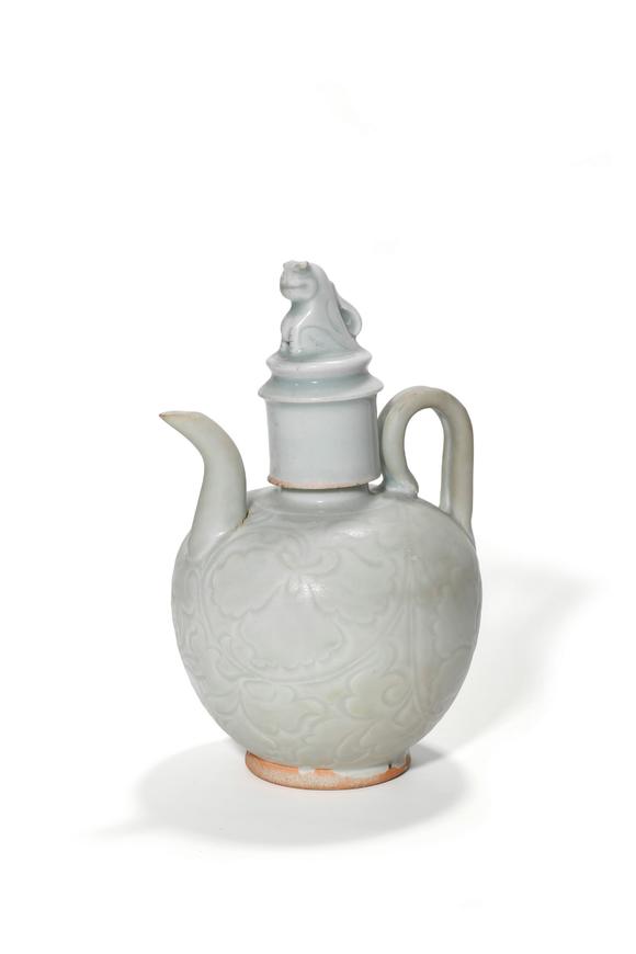 Castle AuctionA Qingbai Glaze Lion-Knob Covered Ewer, 12th–13th C Pr.