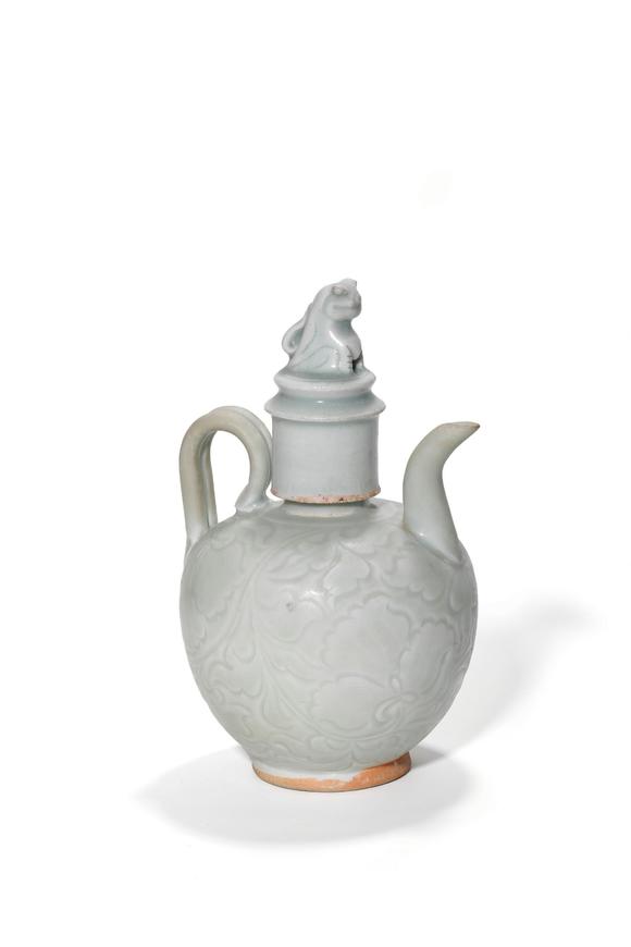 Castle AuctionA Qingbai Glaze Lion-Knob Covered Ewer, 12th–13th C Pr.