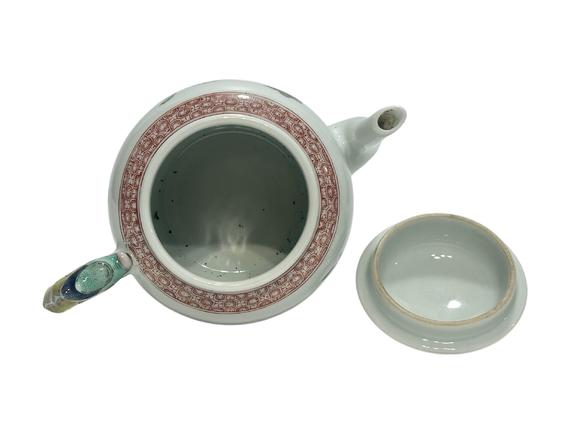 Castle AuctionA Chinese Colorful Butterfly depicted teapot, Kang Xi Pr. 