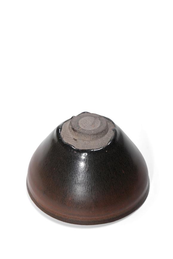 Castle AuctionA Jian Kiln Hare’s Fur Tea Bowl, 12th–13th C Pr.