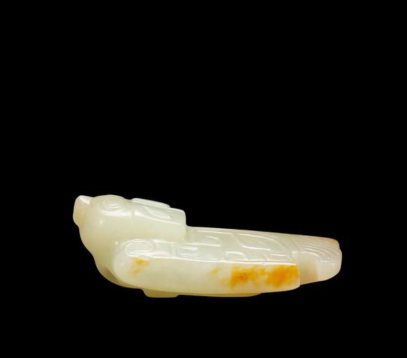 Castle AuctionA Pale Celadon Jade Owl Carving, Late Shang, Circa 12th–11th C BC Pr.