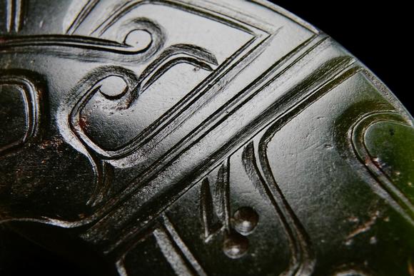 Castle AuctionA Jade ornament, 2th- 12th Pr.