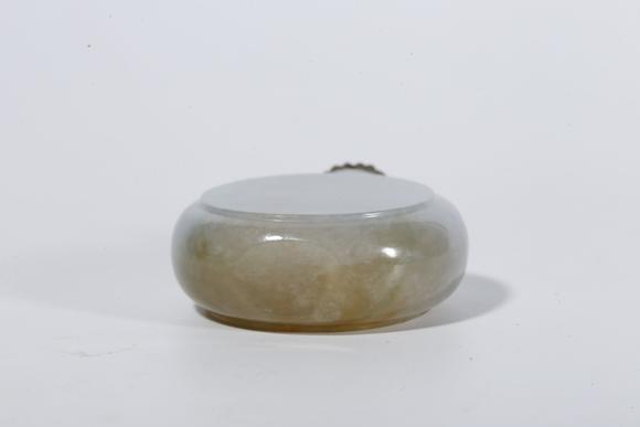 弘楊株式會(huì)社翡翠鼻煙壺