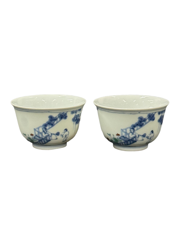 北京崇仁拍賣明成化青花加彩高仕圖杯一對(duì)