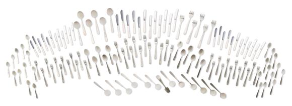 Dreweattsλ GERALD BENNEY (1930-2008), A RARE SILVER FLATWARE SERVICE FOR TWELVE SETTINGS IN THE SABLE PATTERN