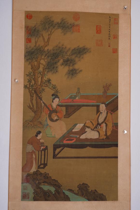 Cascade'sWen Zhiming's listening chart | 文徵明 聽琴圖