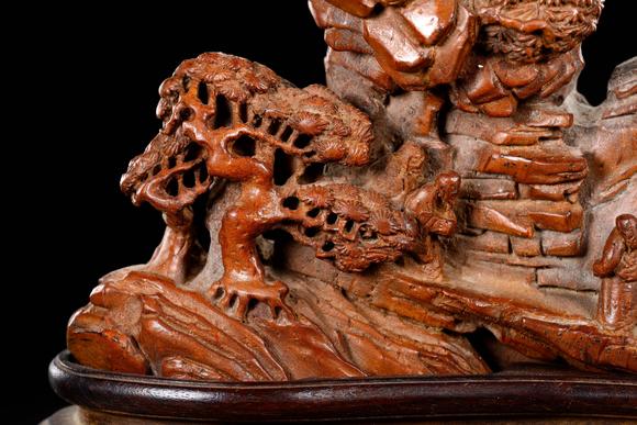 Cascade'sBamboo carving landscape figure Shanzi in Qing Dynasty | 清 竹雕山水人物山子