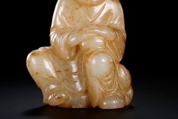 Cascade'sSitting Statue of White Jade and Qin Color Figures in Ming Dynasty | 明 白玉沁色人物坐像