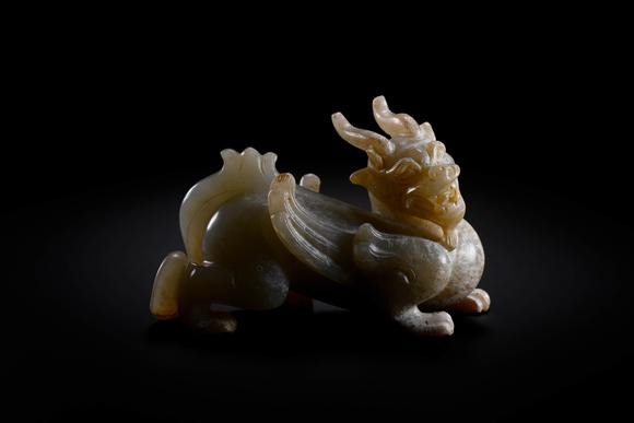 Cascade'sHanyu exorcises evil spirits | 漢 玉辟邪