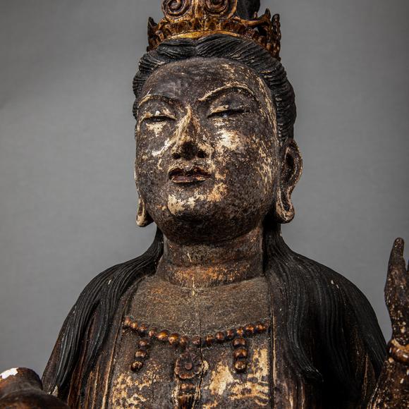 大阪美術(shù)商會江戶時期 黑漆廚子木雕觀音像