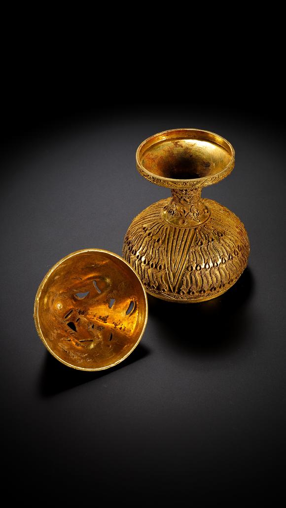 日本東競(jìng)株式會(huì)社明以前 金制累絲博山熏爐