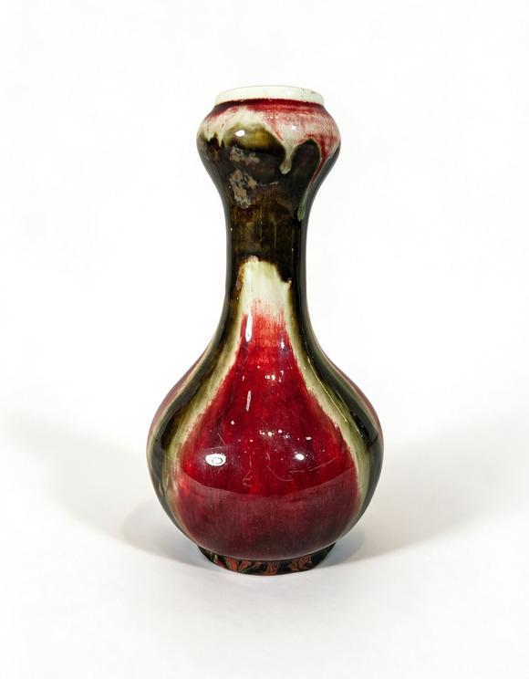 誠璽拍賣清中期 紅釉三羊開泰蒜口瓶