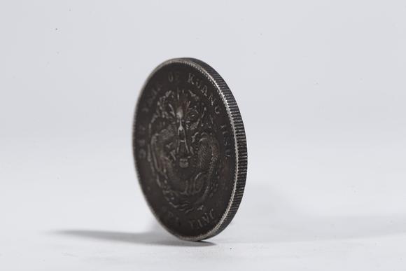 弘楊株式會社銀元錢幣一枚