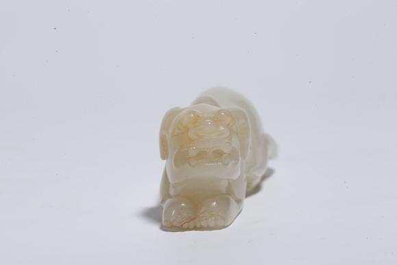 弘楊株式會(huì)社和田玉雕獸形擺件
