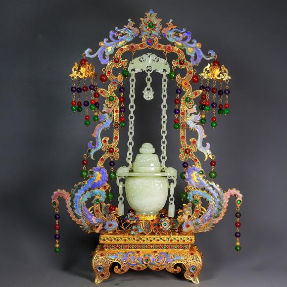 東京蕓術(shù)掐絲和田玉鏈條花籃