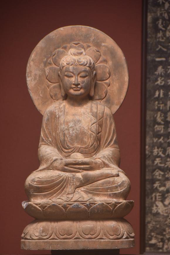 東京蕓術清早期做工～老青石手工雕刻【三寶佛】
