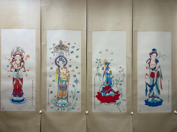 日本松町古美張大千 佛像圖十二條屏