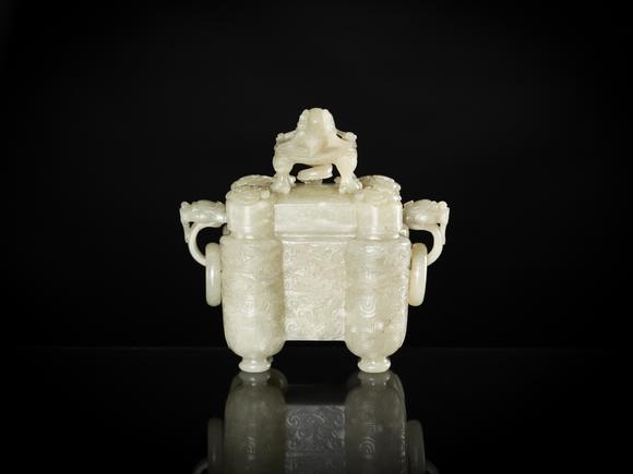 Galerie ZackeA PALE CELADON JADE ‘TULU’ VESSEL AND COVER, CHINA, QIANLONG PERIOD (1736-1795)